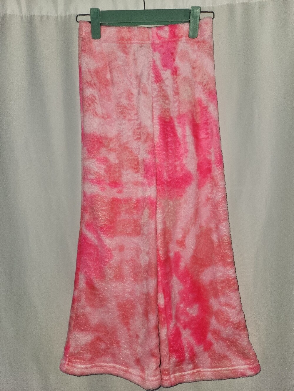 Justice Pink Tie-Dye Plush Flared Sweats #soft #vibrant #warm #roomy #bright